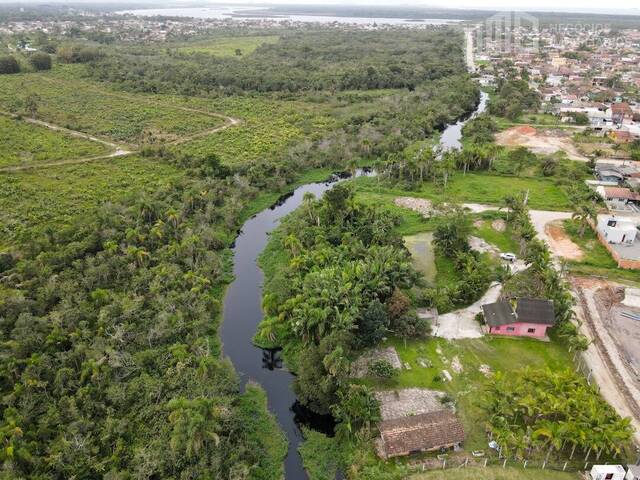 #0313 - Casa para Venda em Balneário Barra do Sul - SC