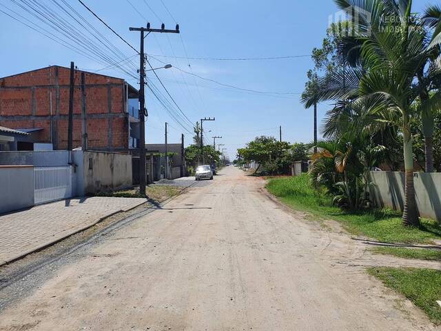 #0446 - Terreno para Venda em Balneário Barra do Sul - SC