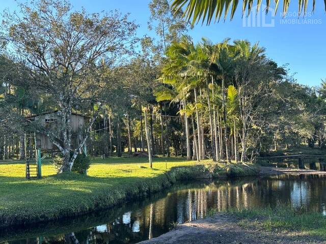 #0606 - Casa para Venda em Balneário Barra do Sul - SC