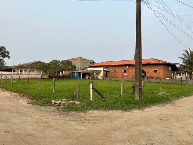 Venda em Costeira - Balneário Barra do Sul