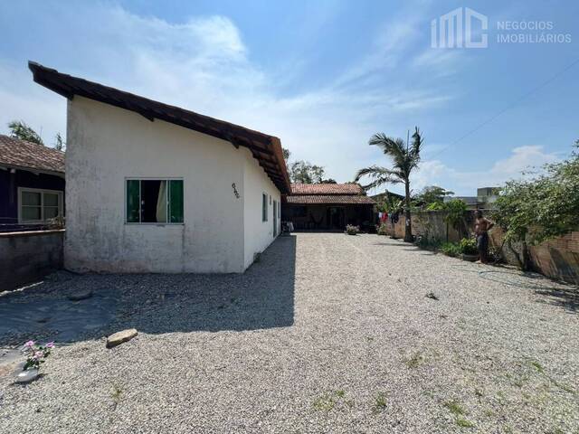 Casa para Venda em Balneário Barra do Sul - 5