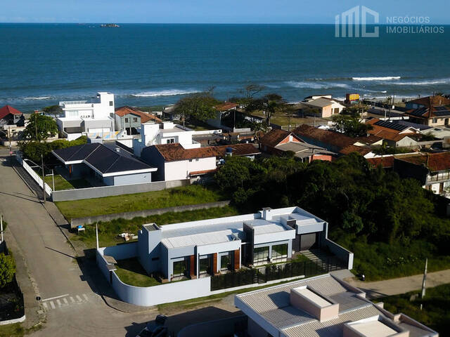 Casa para Venda em Balneário Barra do Sul - 3