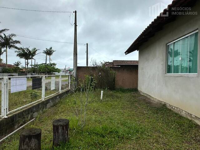 Casa para Venda em Balneário Barra do Sul - 4