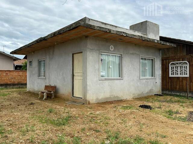 #0694 - Casa para Venda em Balneário Barra do Sul - SC