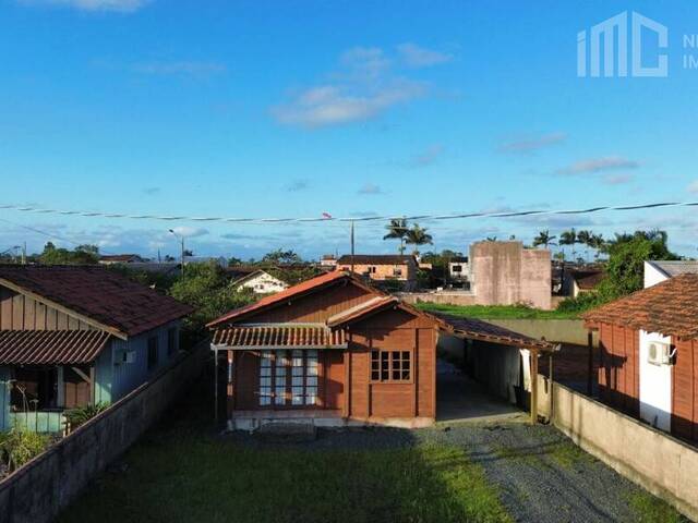 Casa para Venda em Balneário Barra do Sul - 4