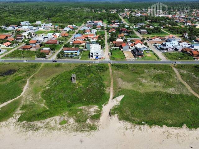 #0635 - Casa para Venda em Balneário Barra do Sul - SC