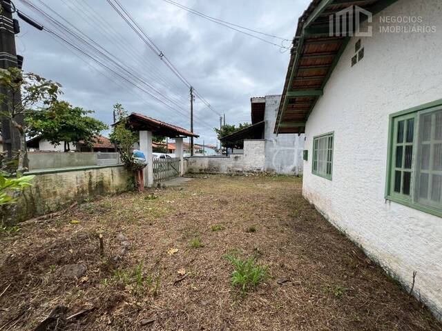 Casa para Venda em Balneário Barra do Sul - 4