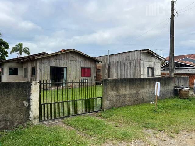 #0776 - Casa para Venda em Balneário Barra do Sul - SC - 2